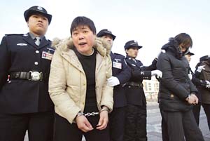 莫迪利安尼《侧卧的裸女》10.84亿元创纪录成交|火狐电竞官网(图1) 火狐电竞官网