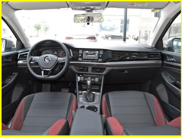 《一路惊喜》孙艺洲变屌丝 网友:吕小布也有今天‘火狐电竞官网’(图4) 火狐电竞